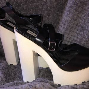 👠 Steve Madden chunky black platform shoes 10